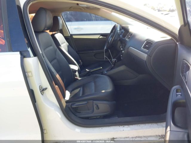 2013 VOLKSWAGEN JETTA 3VWDP7AJ0DM394077 Photo 4