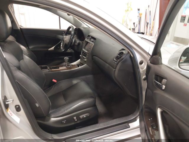 2009 LEXUS IS 250 JTHCK262392030962 Photo 4