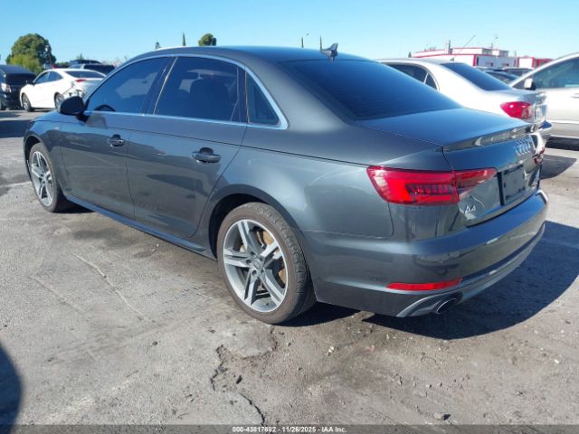 2017 AUDI A4 WAUENAF41HN033463 Photo 2