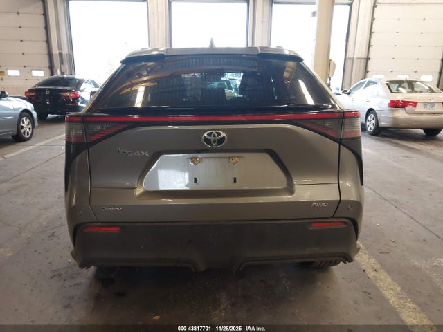 Toyota BZ4X XLE 2024 JTMABACA0RA057329 Image 16