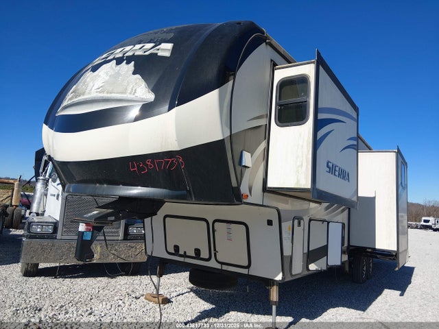 4X4FSEN2XGJ042721 Forest River Sierra Towables