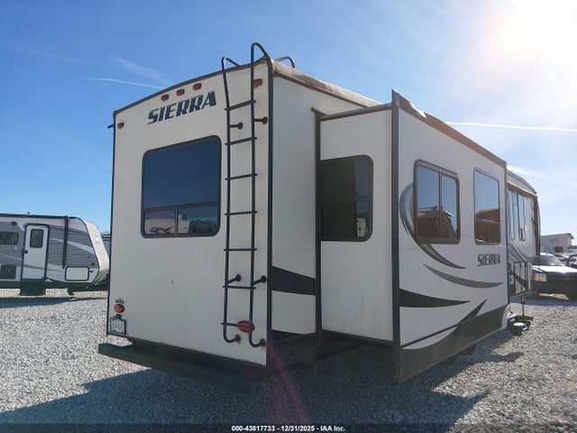 4X4FSEN2XGJ042721 Forest River Sierra Towables