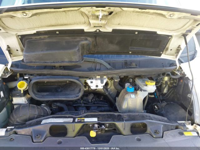 2017 RAM PROMASTER 1500 3C6TRVAG2HE532145 Photo 9