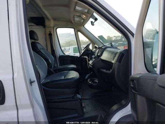 2017 RAM PROMASTER 1500 3C6TRVAG2HE532145 Photo 4
