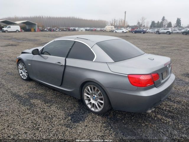 2012 BMW 328I WBADW7C53CE728206 Photo 2