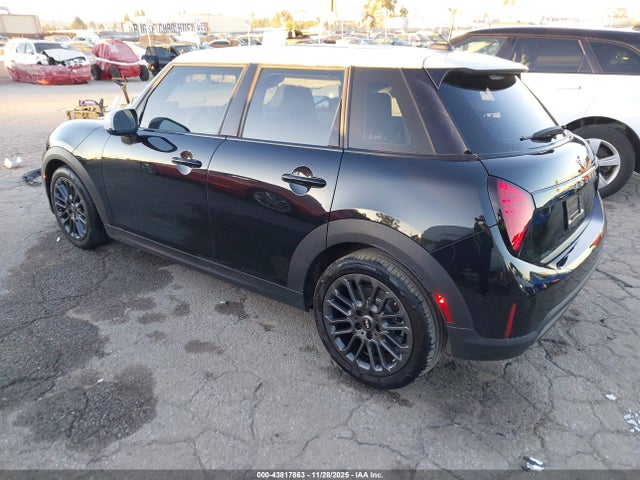 2025 MINI HARDTOP WMW43GD08S2W87213 Photo 2