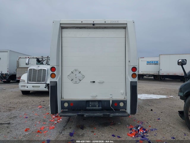 JALB4T17XE7W00385 Isuzu Commercial Van