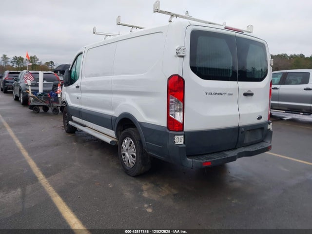 2016 FORD TRANSIT-250 1FTYR1ZM8GKA47747 Photo 2