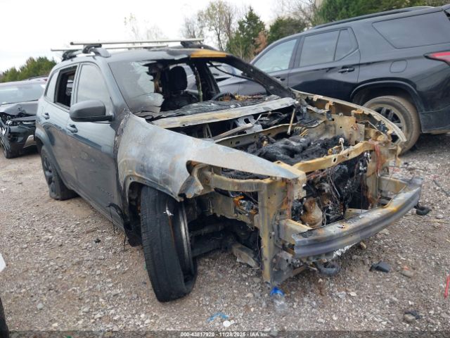 2017 JEEP CHEROKEE 1C4PJMBS3HW664531 Photo 0