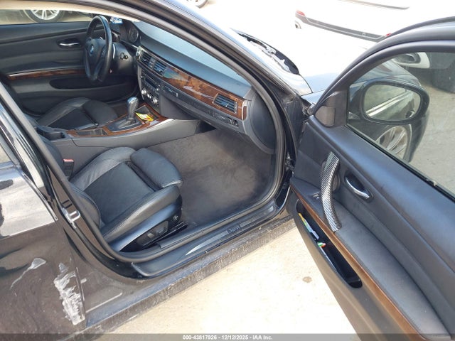 2011 BMW 328I WBAPH7C53BE682091 Photo 4