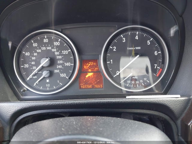 2011 BMW 328I WBAPH7C53BE682091 Photo 6