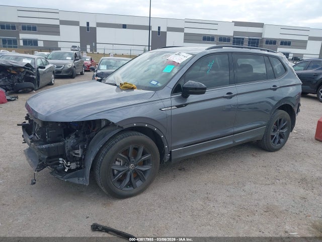 2024 Volkswagen Tiguan Se R-line Black მანქანა იყიდება აუქციონზე, vin: 3VVCB7AX2RM103427, აუქციონის ნომერი: 43817985
