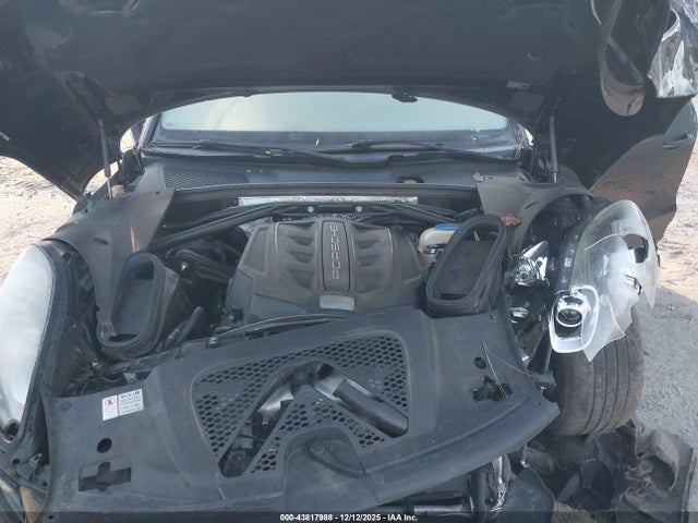 2016 PORSCHE MACAN WP1AB2A59GLB51060 Photo 9