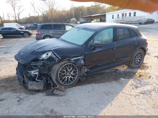2016 PORSCHE MACAN WP1AB2A59GLB51060 Photo 1
