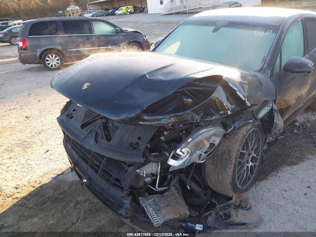 2016 PORSCHE MACAN WP1AB2A59GLB51060 Photo 5