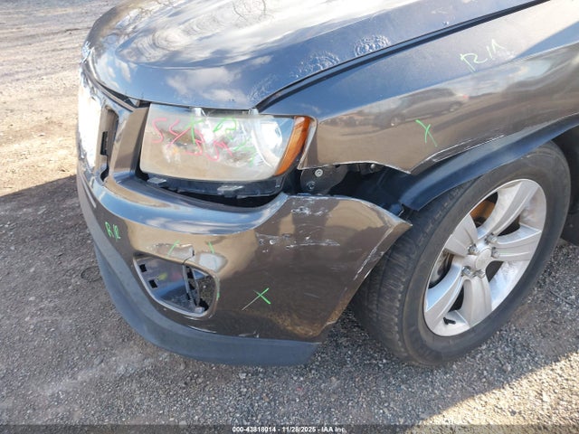 Jeep Compass High Altitude Edition 2015 1C4NJDEB9FD340253 Image 6