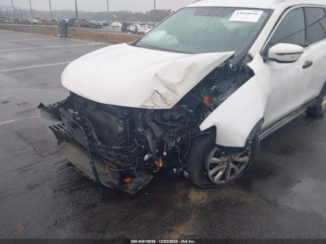 2018 NISSAN ROGUE JN8AT2MT5JW490594 Photo 5