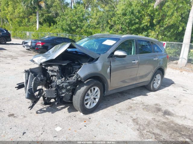 2017 KIA SORENTO 5XYPG4A34HG223545 Photo 1
