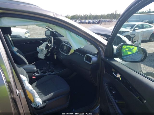 2017 KIA SORENTO 5XYPG4A34HG223545 Photo 4