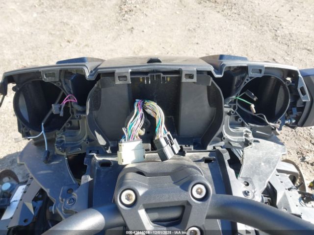 2021 CAN-AM SPYDER ROADSTER 2BXREDD49MV000059 Photo 6