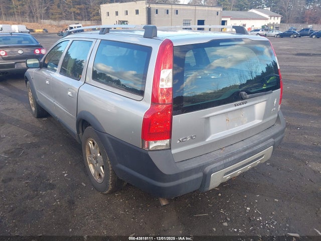2005 VOLVO XC70 YV1SZ592551204188 Photo 2