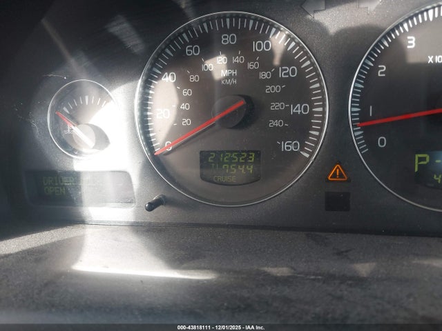 2005 VOLVO XC70 YV1SZ592551204188 Photo 6