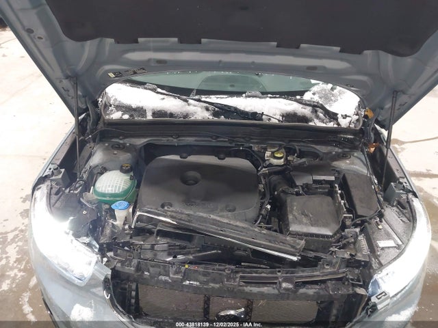 2020 VOLVO XC40 YV4162UK0L2248717 Photo 9