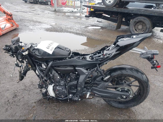 Yamaha Yzfr7 2025 JYARM38EXSA018074 Image 14
