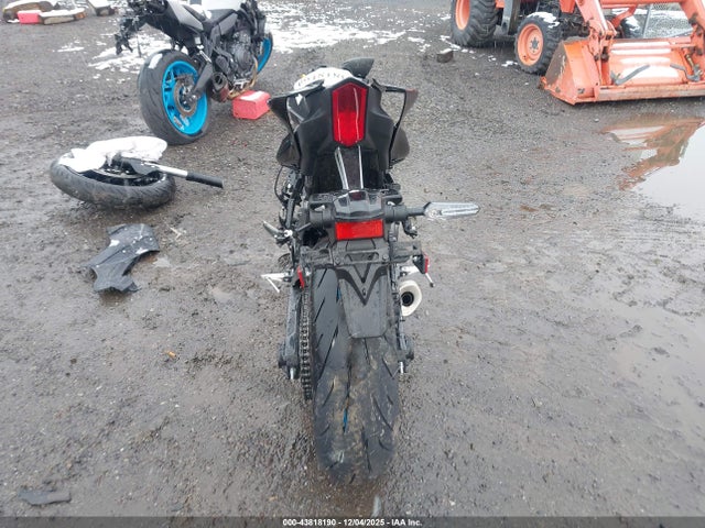 Yamaha Yzfr7 2025 JYARM38EXSA018074 Image 6