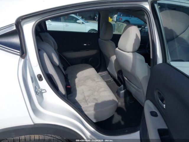 2022 HONDA HR-V 3CZRU5H32NM710359 Photo 7