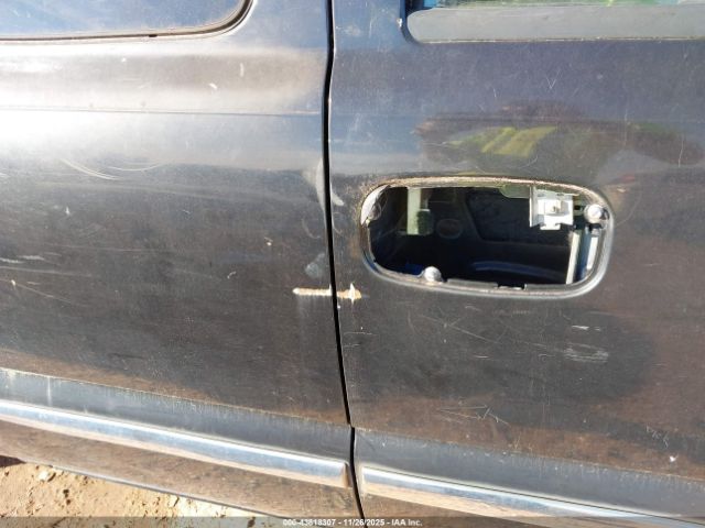 2004 GMC SIERRA 1500 2GTEC19T441141342 Photo 5