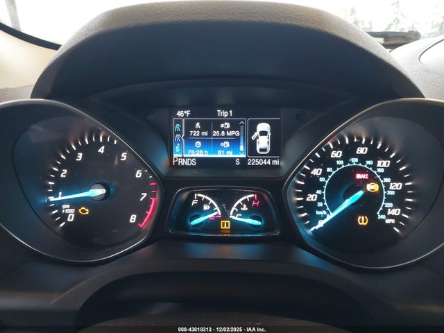 1FMCU9J91EUA22698 Ford Escape Titanium