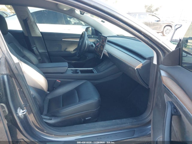 2022 TESLA MODEL 3 5YJ3E1EB0NF359534 Photo 4