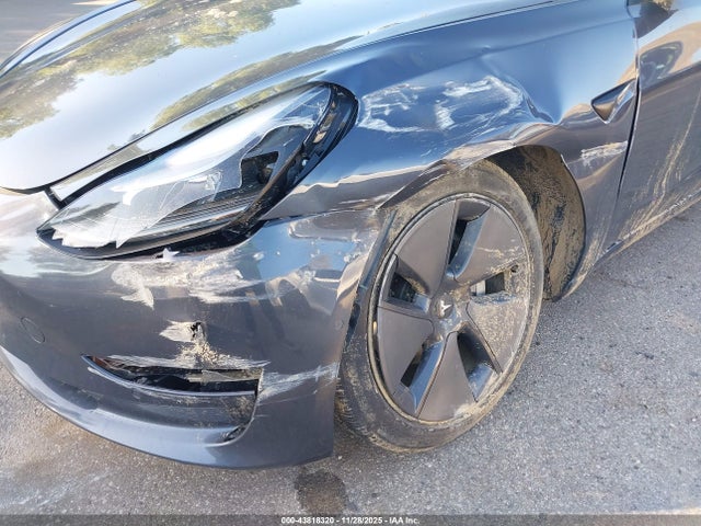 2022 TESLA MODEL 3 5YJ3E1EB0NF359534 Photo 5