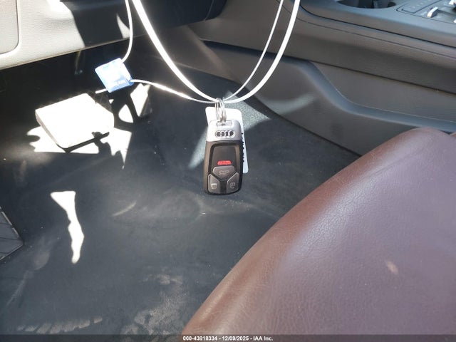 2018 AUDI A4 WAULMAF44JA114402 Photo 10