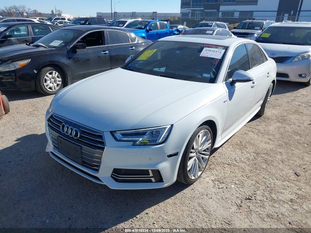 2018 AUDI A4 WAULMAF44JA114402 Photo 1