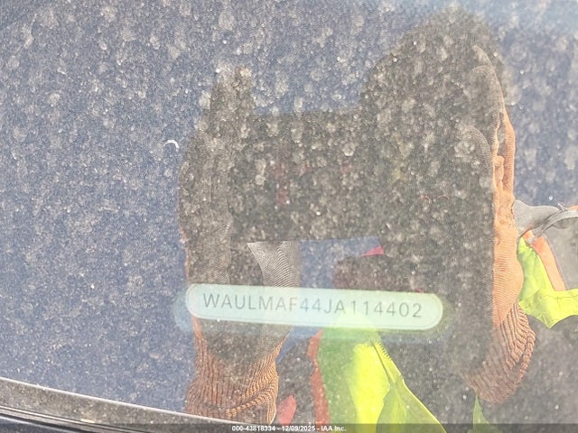 2018 AUDI A4 WAULMAF44JA114402 Photo 8