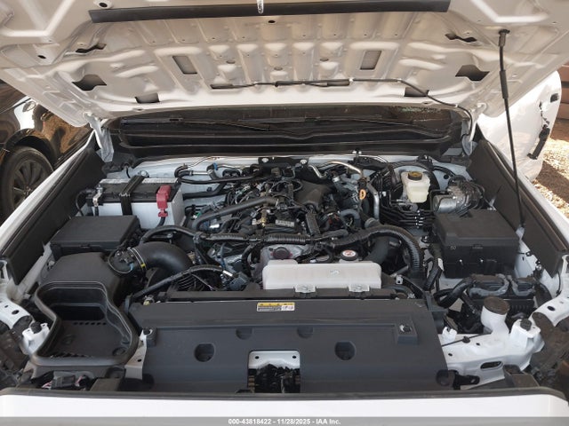 3TMKB5FNXSM049757 Toyota Tacoma Sr5