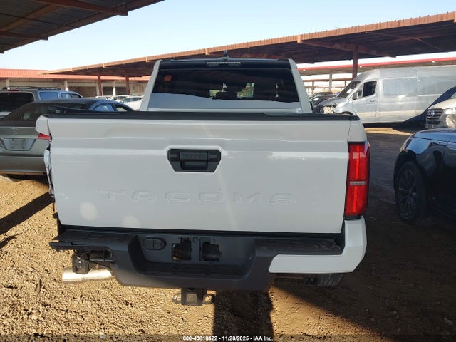 3TMKB5FNXSM049757 Toyota Tacoma Sr5