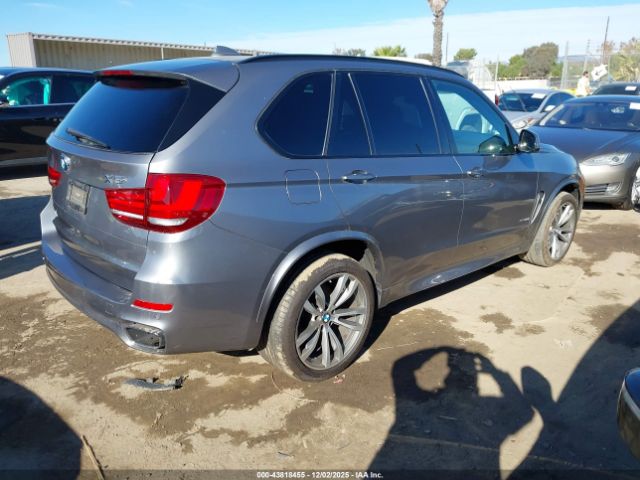 2017 BMW X5 5UXKR6C58H0J83957 Photo 3