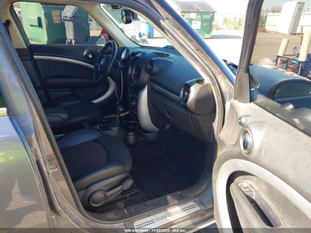 2016 MINI COUNTRYMAN WMWZC5C5XGWU02423 Photo 4