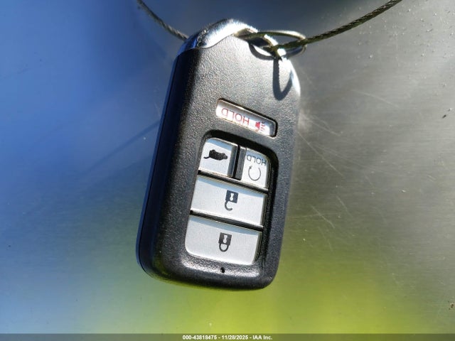2HKRW2H52NH638004 Honda Cr-v Awd Ex