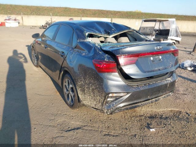 2021 KIA FORTE 3KPF24AD2ME299257 Photo 2