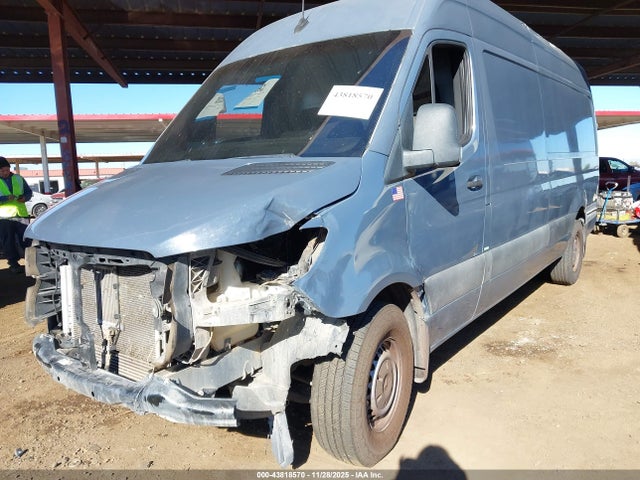 WD4PF1CD4KP133085 Mercedes-Benz Sprinter 2500 High Roof V6