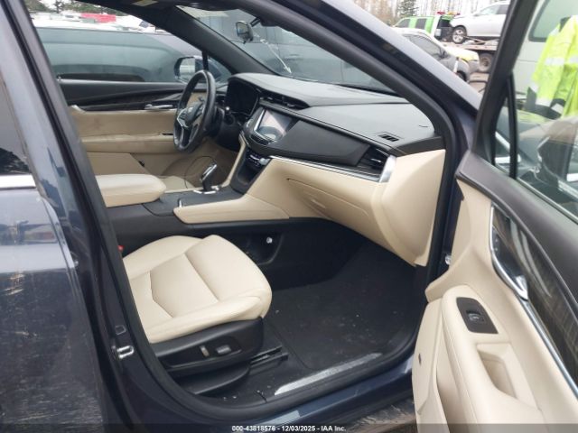 2018 CADILLAC XT5 1GYKNARS6JZ182508 Photo 4