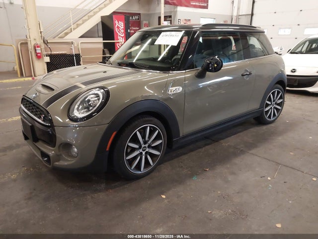 2019 MINI HARDTOP WMWXP7C55K2A53794 Photo 1