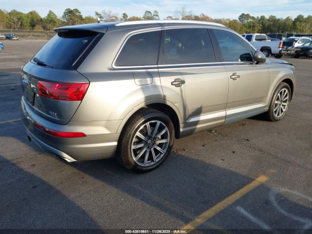 2017 AUDI Q7 WA1LAAF70HD018999 Photo 3
