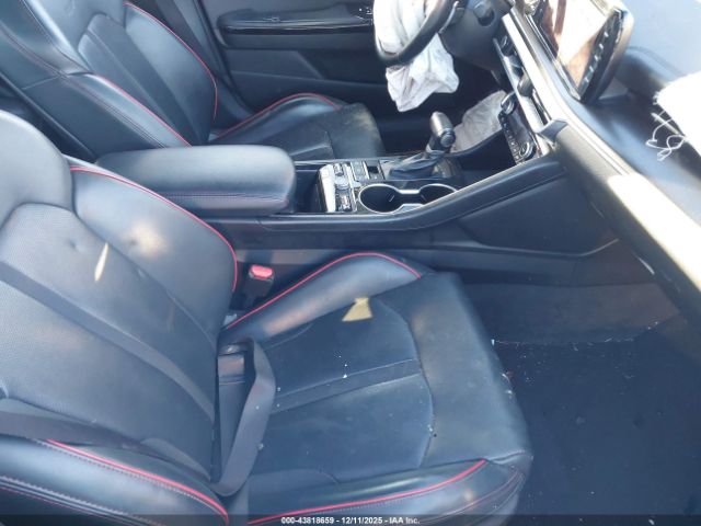 2024 KIA K5 5XXG44J81RG240409 Photo 4