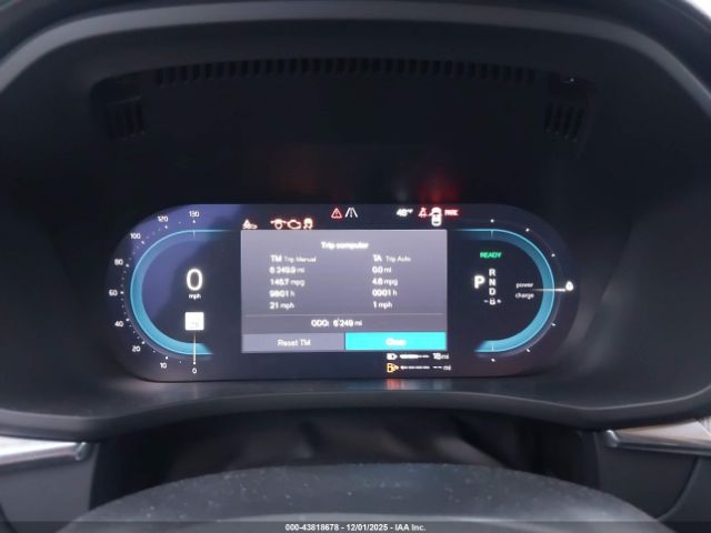 2025 VOLVO XC60 PLUG-IN HYBRID YV4H60RD7S1035586 Photo 6