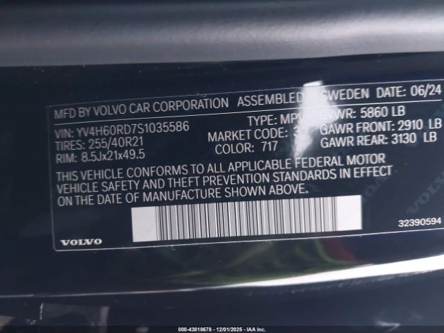 2025 VOLVO XC60 PLUG-IN HYBRID YV4H60RD7S1035586 Photo 8
